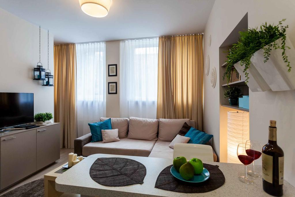 Raugyklos Apartamentai Vilna Habitación foto